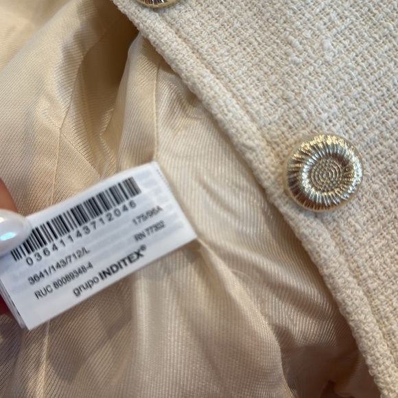 ZARA ROUND NECK TEXTURED BLAZER SIZE L - Picture 3 of 13